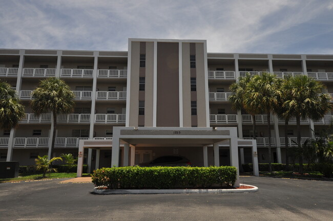 property at 1225 Riverside Dr