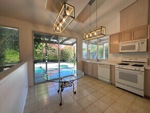 248 Strada Fortuna in Palm Desert, CA - Building Photo - Building Photo