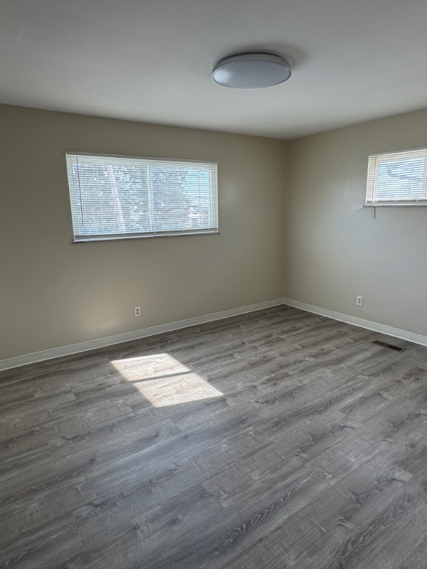 5143 Colerain Ave in Cincinnati, OH - Building Photo - Building Photo