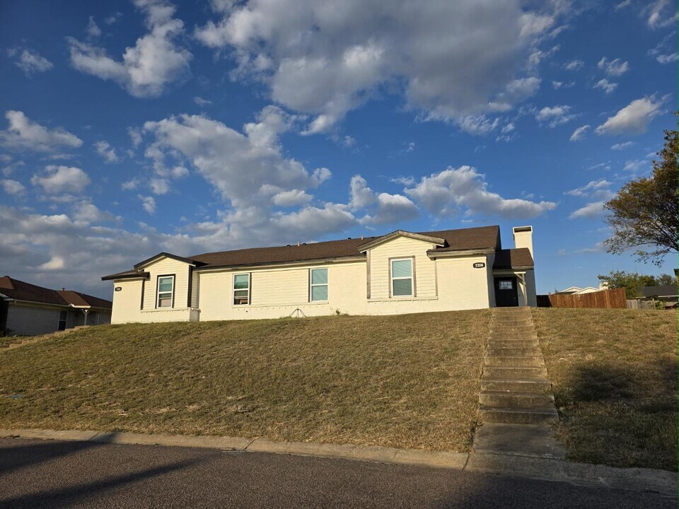 7206-7206 Vista Cliff Dr in Fort Worth, TX - Building Photo