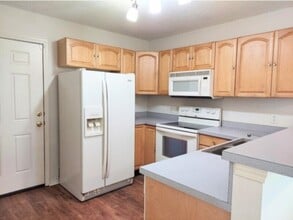 63 Anderson St in St. Augustine, FL - Building Photo - Building Photo