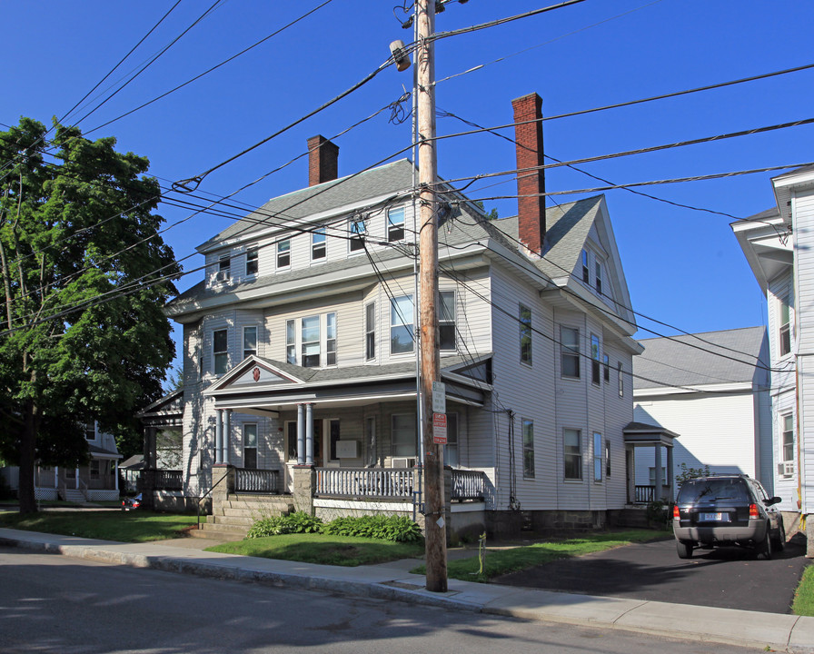 118 Franklin St in Framingham, MA - Building Photo