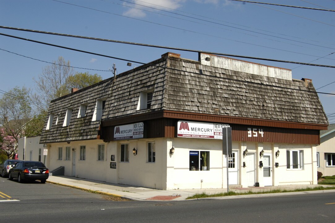 354 Delsea Dr N in Glassboro, NJ - Building Photo
