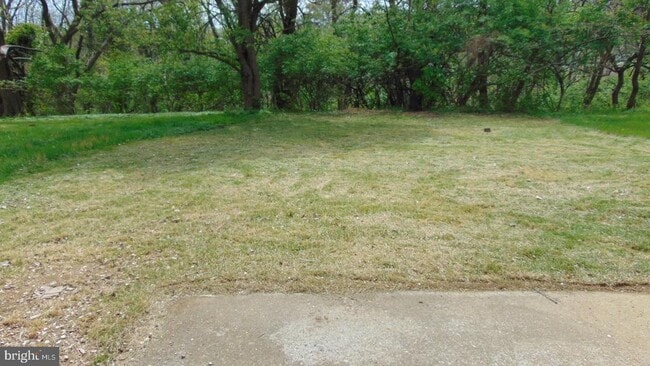 property at 25 Brucester Bridge Ct