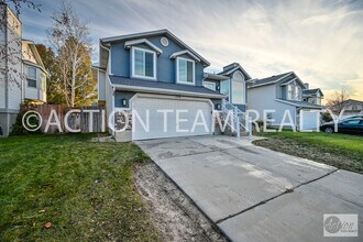 172 Bridgepark Cir in Draper, UT - Building Photo - Building Photo