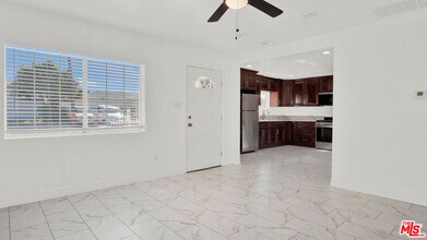 2239 W Lincoln St in Long Beach, CA - Building Photo - Building Photo