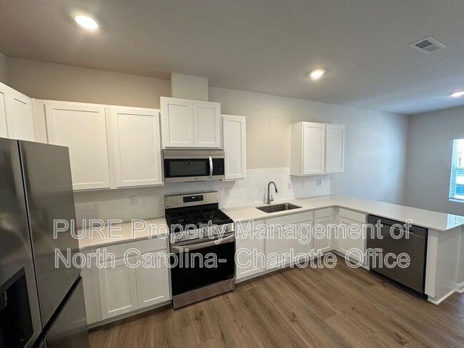 property at 1835 Autumn Mist Dr