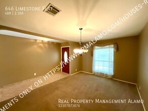 646 Limestone Flat in San Antonio, TX - Building Photo - Building Photo