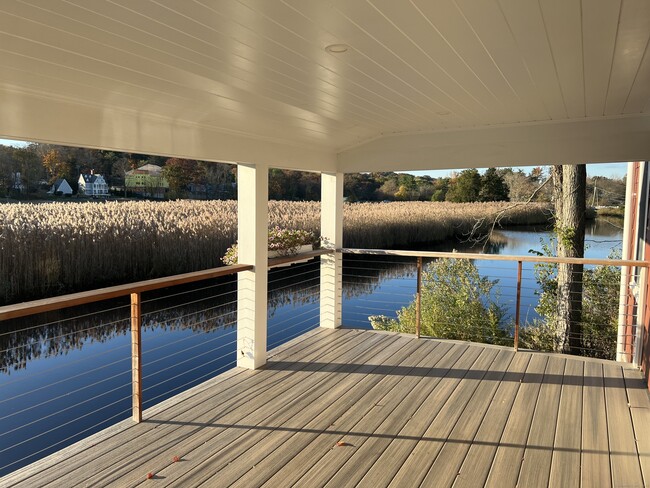 201 Main St in Westport, CT - Building Photo - Building Photo