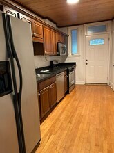 2737 W Lunt Ave in Chicago, IL - Building Photo - Building Photo