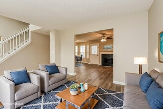 206 Mystic Ct, Unit 514 in Canton, GA - Building Photo - Building Photo