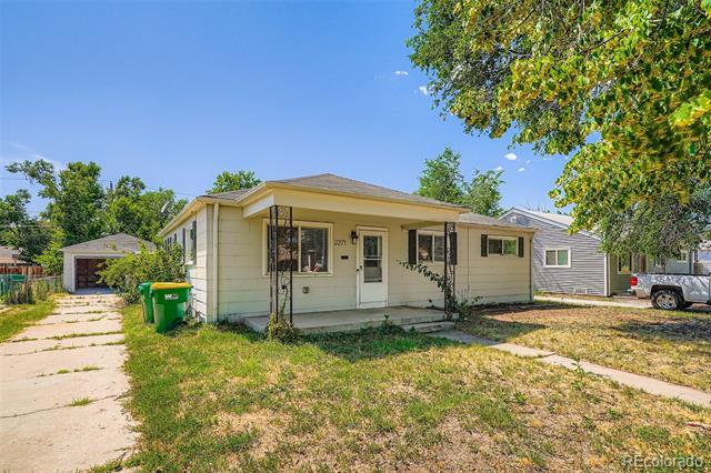 property at 2271 Newark St