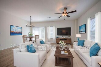 9023 E 85th Pl in Raytown, MO - Building Photo - Building Photo