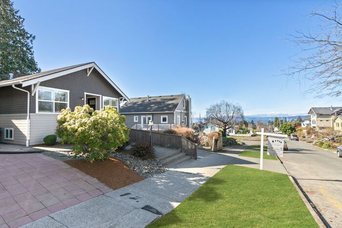 4321 SW Dawson St in Seattle, WA - Building Photo