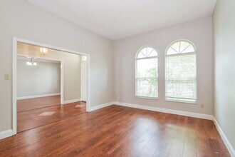 14813 Lone Eagle Dr in Orlando, FL - Building Photo - Building Photo