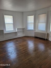 261 N Ballston Ave in Scotia, NY - Building Photo - Building Photo