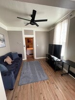 230 W Myrtle St, Unit 230-A in Hanford, CA - Building Photo