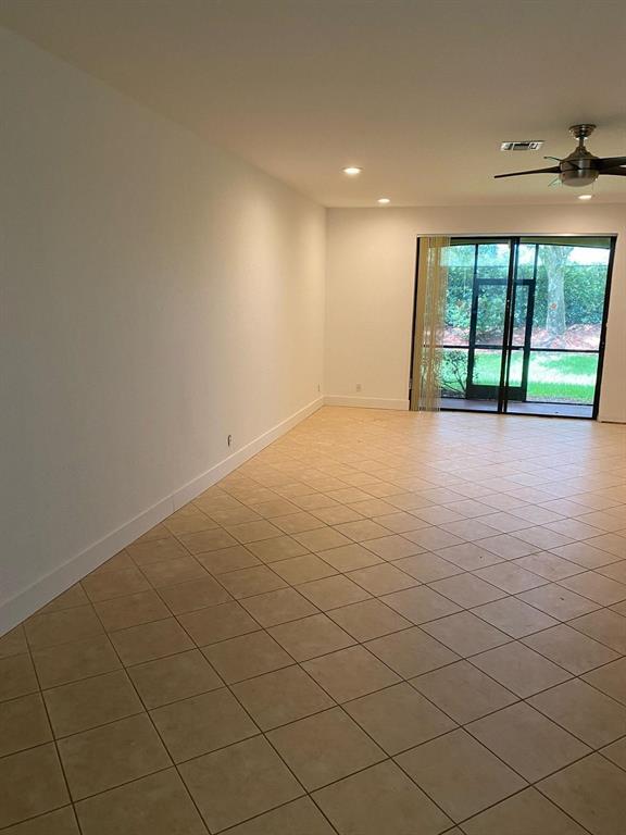 4256 Vineyard Cir in Weston, FL - Building Photo - Building Photo