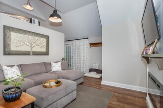 32 Billings St in Sharon, MA - Building Photo - Building Photo