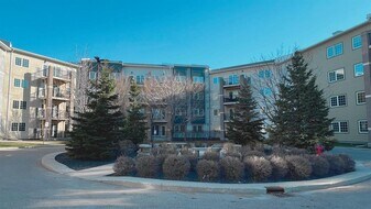 25 Bridgeland Dr N in Winnipeg, MB - Building Photo