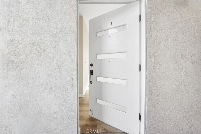 1002 E 33rd St in Los Angeles, CA - Building Photo - Building Photo