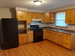 432 E 43rd Ave in Gary, IN - Building Photo - Building Photo