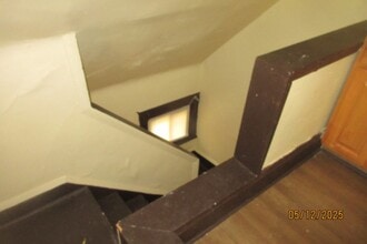 1609 Holyrood Rd, Unit 1609 Holyrood-3rd floor in Cleveland, OH - Building Photo - Building Photo
