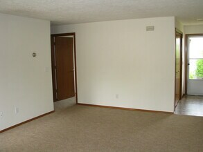 5114 Skyline Village Loop S in Salem, OR - Building Photo - Building Photo