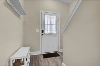 424 Guppy Lp Rd in Sneads Ferry, NC - Building Photo - Building Photo