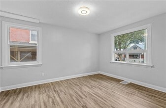 462 Charlotte St in London, ON - Building Photo - Building Photo