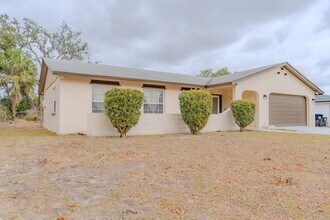 6203 Tebbetts Dr in Orlando, FL - Building Photo - Building Photo