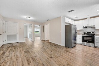 1891 Convair St SE, Unit 1102 in Palm Bay, FL - Building Photo - Building Photo