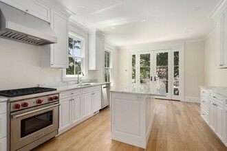 62 Reed St, Unit 62 in Cambridge, MA - Building Photo - Building Photo