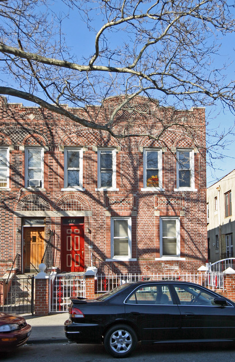 422 E 93rd St in Brooklyn, NY - Building Photo