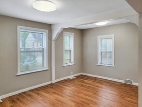 631 M.L.K. Jr St SE in Grand Rapids, MI - Building Photo - Building Photo