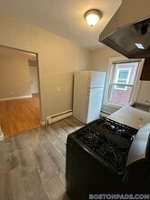 220 Banks St in Cambridge, MA - Building Photo - Building Photo