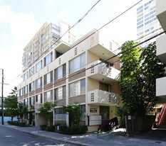 Waikiki Lei in Honolulu, HI - Building Photo