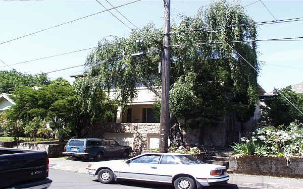 1605 SE 36th Ave in Portland, OR - Building Photo - Building Photo