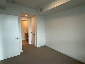 1488 Bertram St in Kelowna, BC - Building Photo - Building Photo