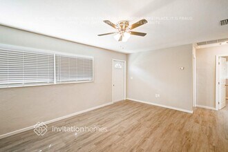 415 Cheyenne Dr in Atlantis, FL - Foto de edificio - Building Photo
