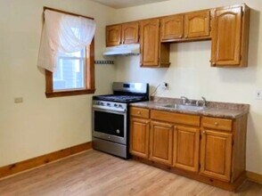 3985 Washington St, Unit 1 in Boston, MA - Building Photo - Building Photo