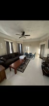 115 W 36th St, Unit 1 bedroom apartment in Savannah, GA - Building Photo - Building Photo