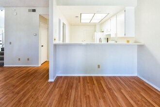 2421 Mohican Ln in Ventura, CA - Building Photo - Building Photo