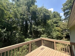 106 Mossy Oak Ln in Greer, SC - Building Photo - Building Photo