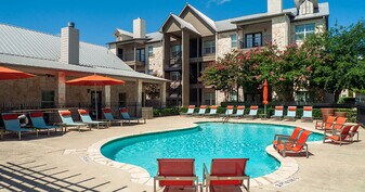 The Woodland Apartments in Boerne, TX - Building Photo