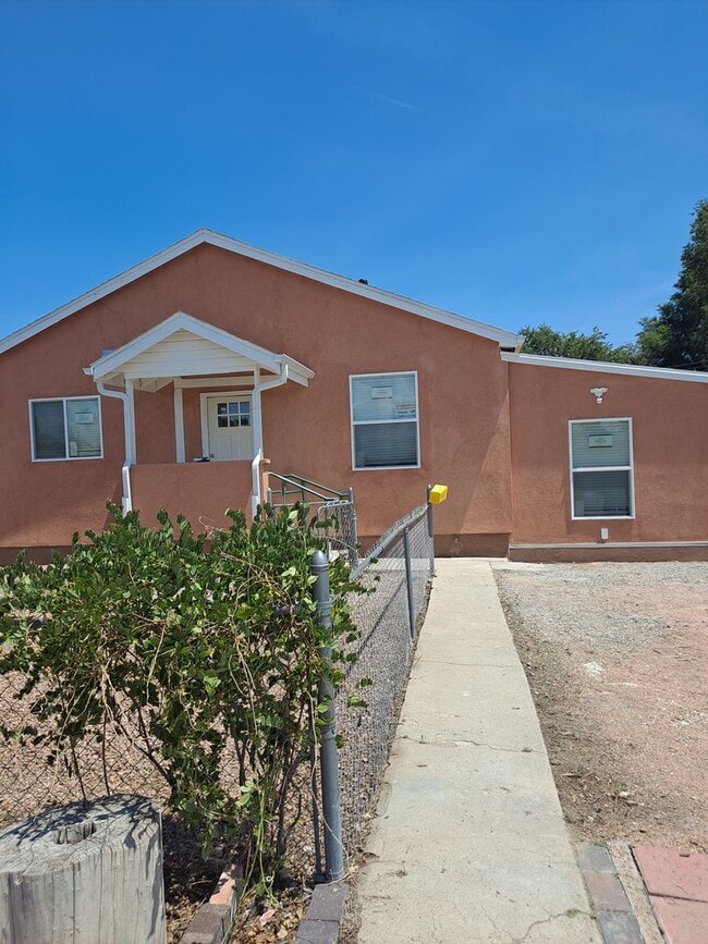 property at 2508 California St