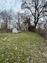 853 N College St in Decatur, IL - Building Photo - Building Photo