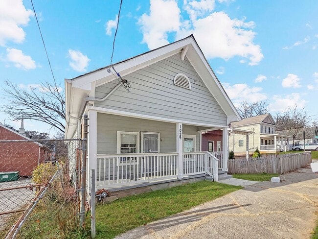 1029 Smith St SW in Atlanta, GA - Building Photo - Building Photo