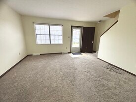 528 Broadway Ave in Bridgeport, WV - Building Photo