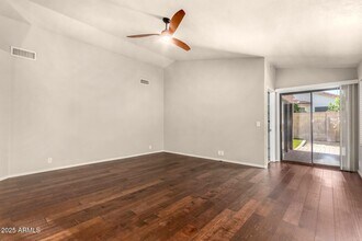 4534 E Tanglewood Dr in Phoenix, AZ - Building Photo - Building Photo